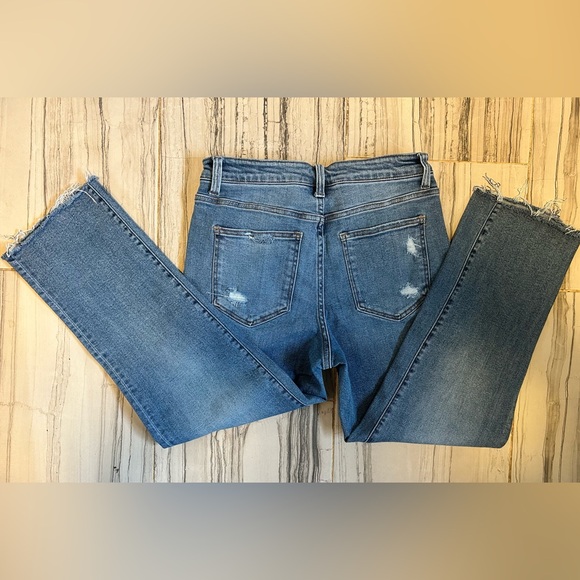 Buckle Willow & Root High Rise Cropped Stretch Jeans - Picture 6 of 16